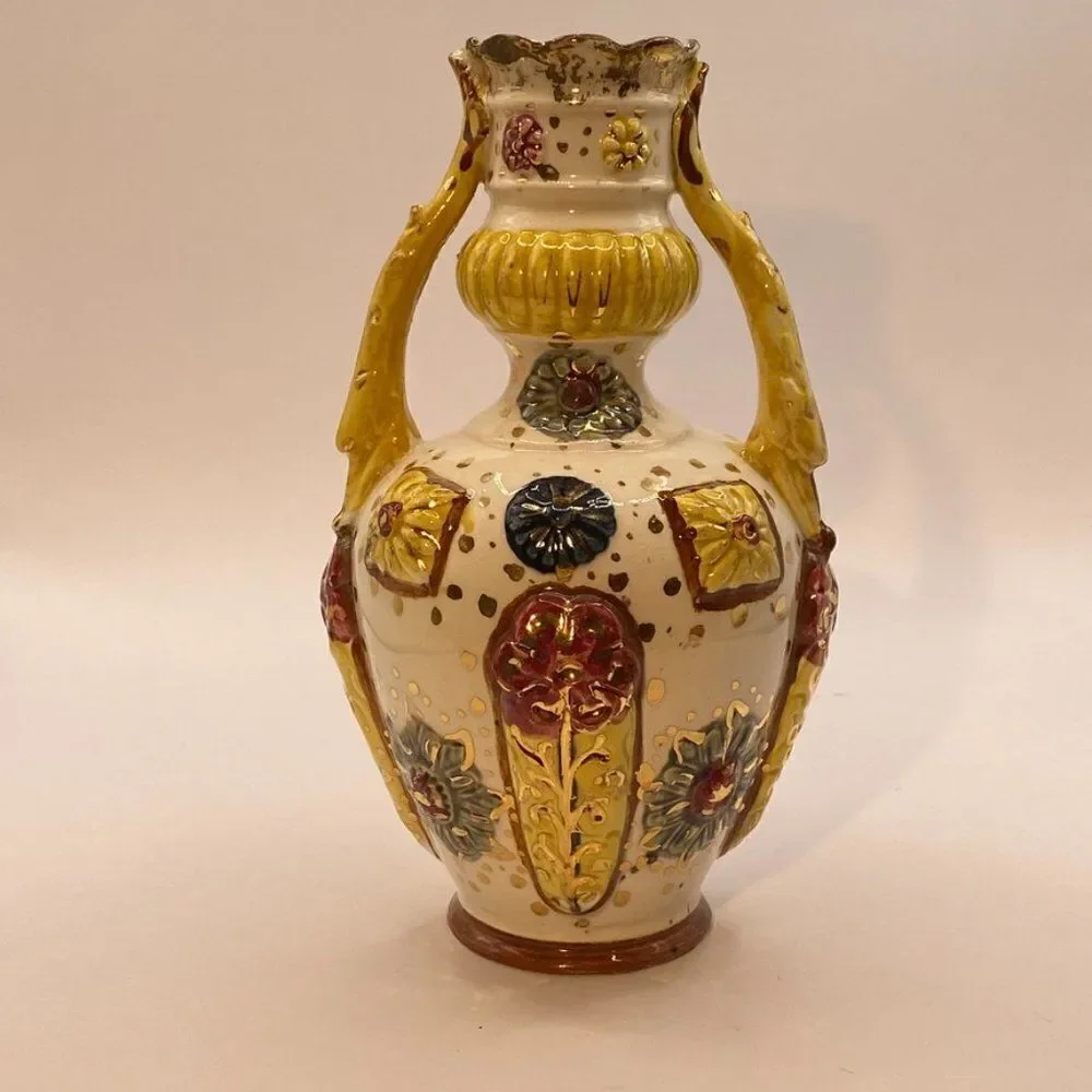 Pompeyi Bejeweled Signed Majolica Ceramic Vase Double Handle Gold Embossed